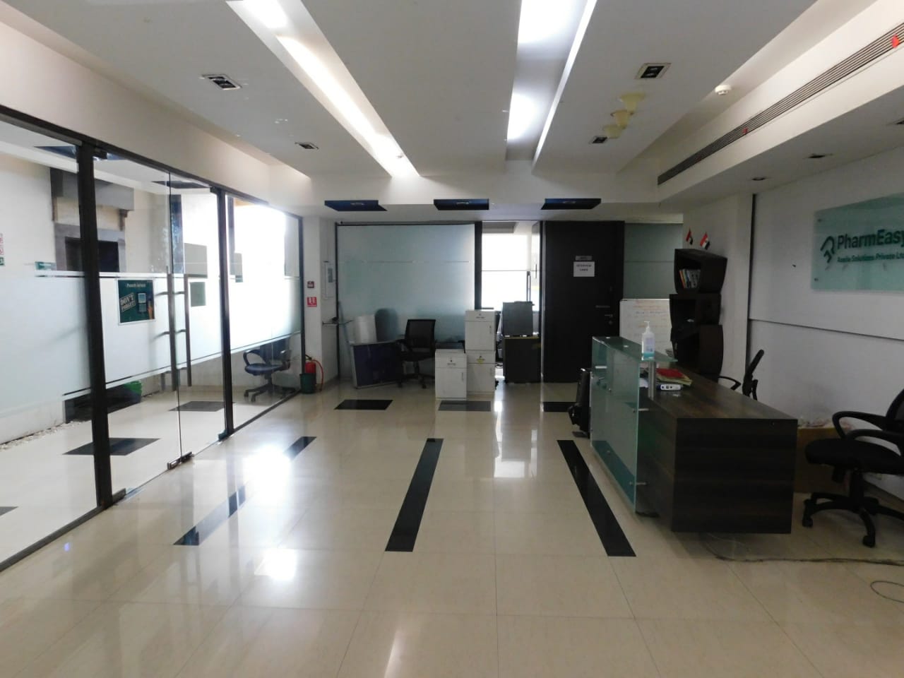 Raheja Plaza in Ghatkopar West